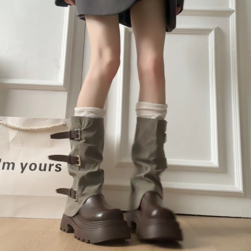 Damen Boots mit modischer Schnallenverzierung und robustem Plateau-Heel R&B