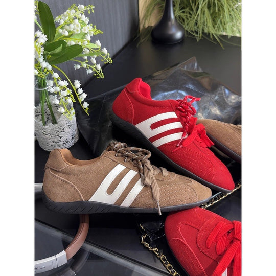 Damen Sportliche Sneakers aus hochwertigem Wildleder mit atmungsaktiver Sohle R&B