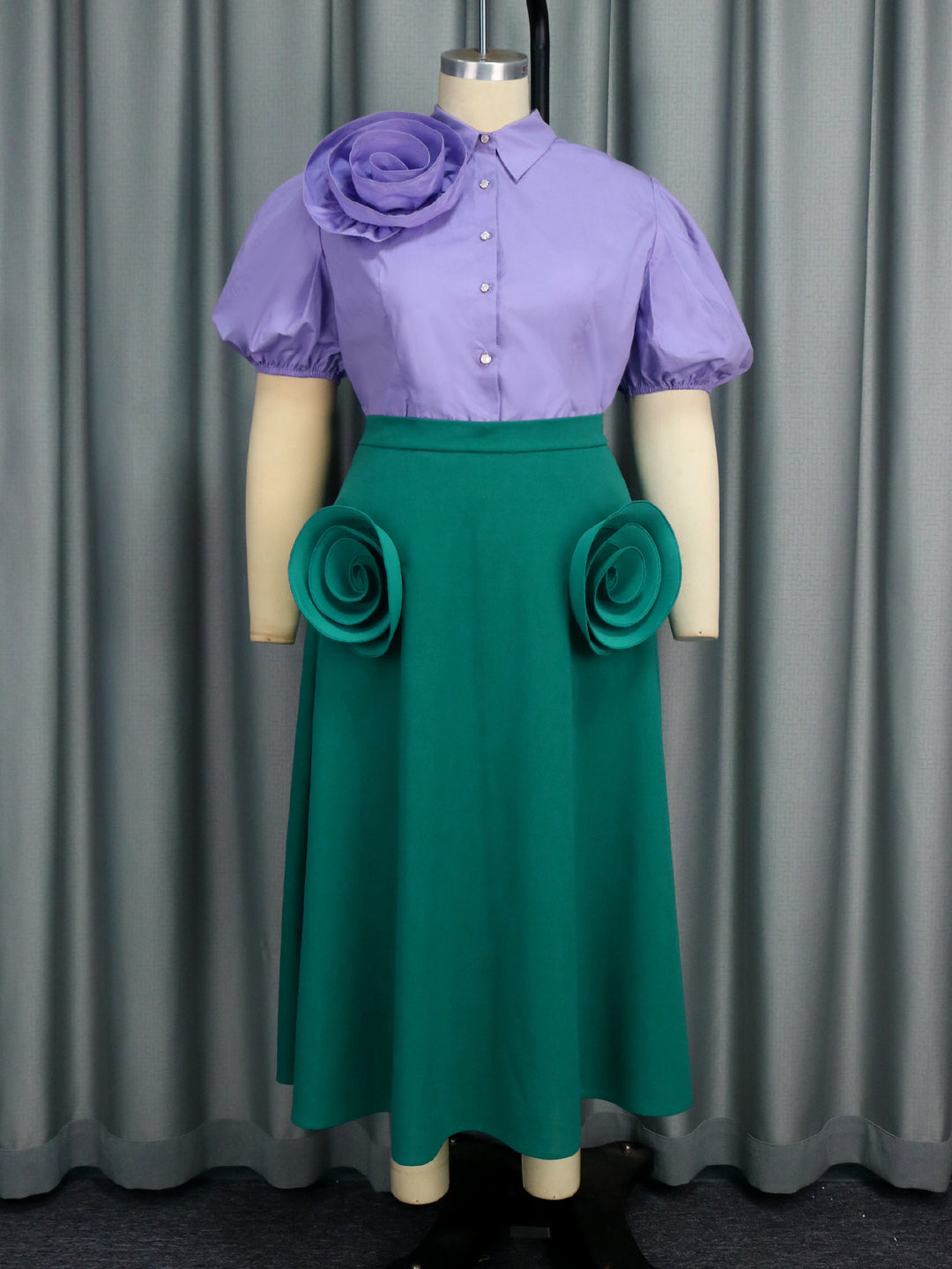 Damen Elegantes Kleid mit dekorativen Blumenapplikationen R&B