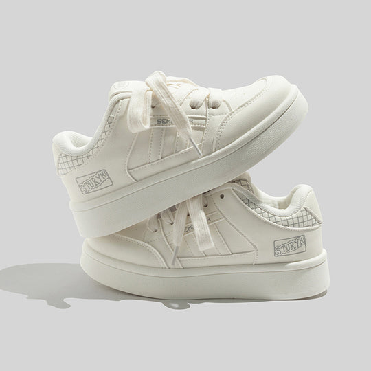 Damen Sneakers mit innovativem Komfortsystem und atmungsaktiver Oberflächenstruktur R&B