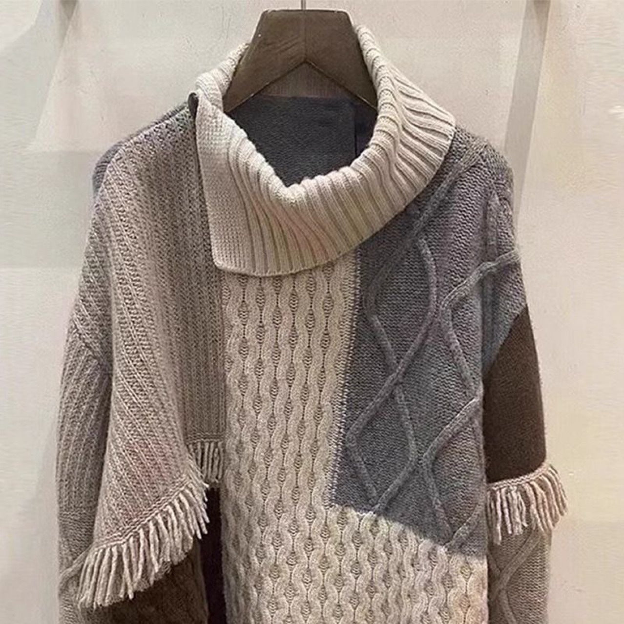 R&B | Schicker & Stylischer Strickpullover in Kontrastfarbe