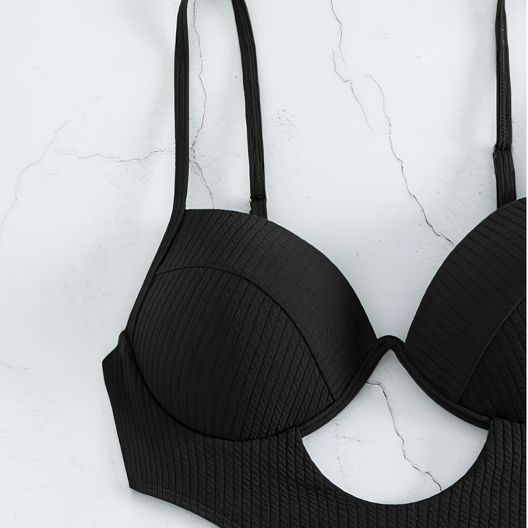 Damen Einteiler Badeanzug mit elegantem Cut-Out-Design und verstellbaren Trägern R&B