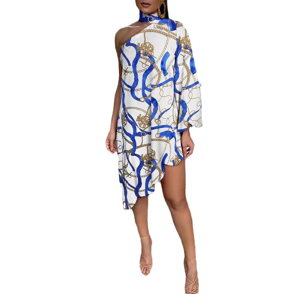Damen asymmetrisches Kleid mit kreativem Leopardenmuster und einer Schulterpartie R&B