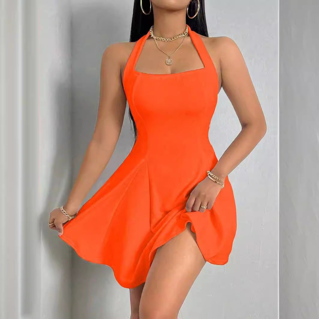 Damen Sommerliches Neckholder Kleid mit fließendem Saum R&B
