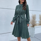 Damen Midi-Kleid mit schlanker Silhouette und verspieltem Bindegürtel R&B