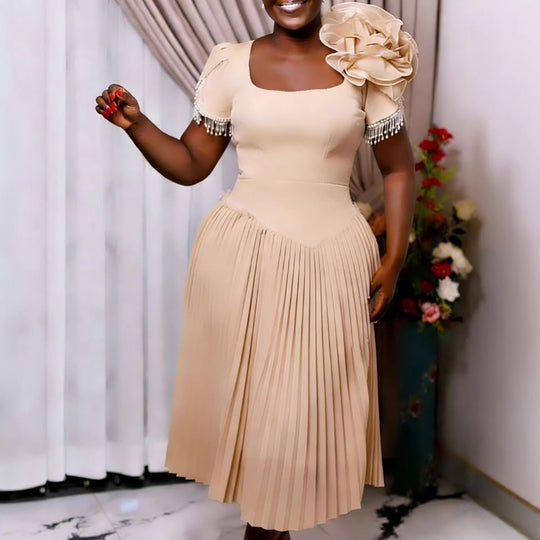 Damen Elegantes Plisseekleid mit voluminösen Rüschen R&B