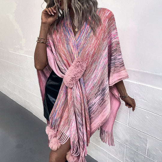 Damen modischer Poncho mit luxuriösem Kunstfellbesatz und kreativen Fransen R&B
