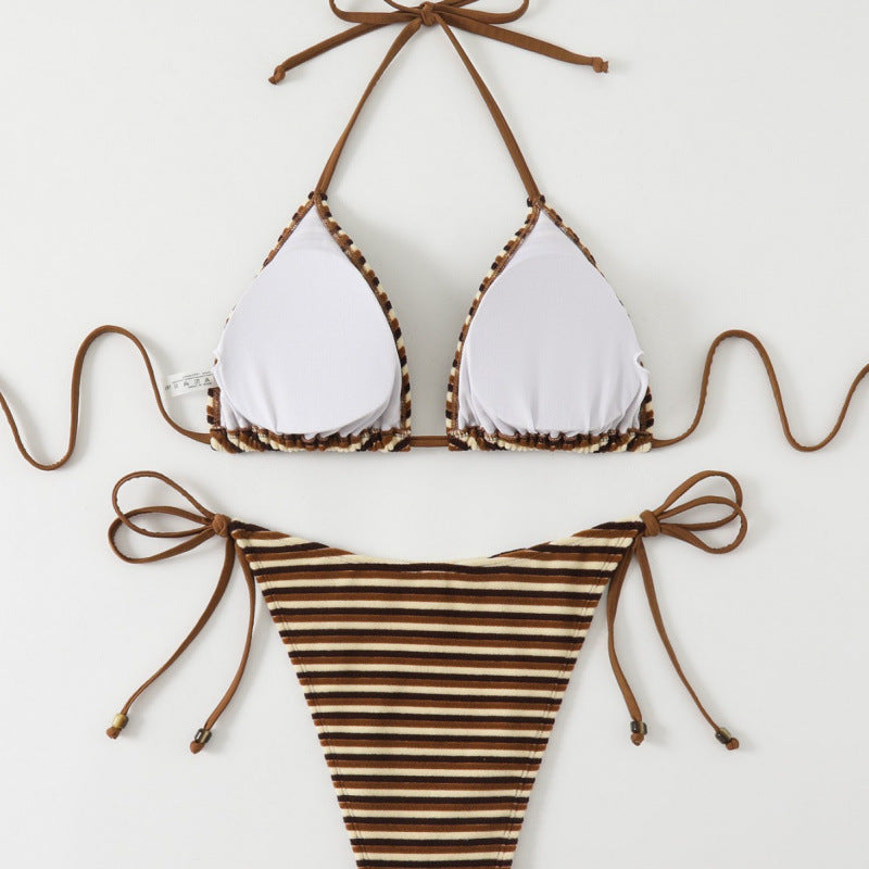 Damen Triangel-Bikini mit verstellbaren BindR&Bändern und verspieltem Streifenmuster R&B