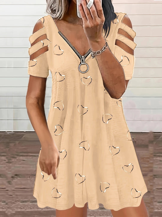 Damen Kleid mit Herzmotiv und seitlichen Cut-Outs R&B