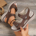 Damen modische Sandalen mit variablen Riemen und anatomischem Fußbett R&B