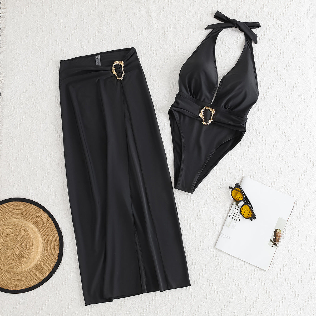 Damen Badeanzug mit elegantem Wickeldesign und glamourösem Gurt R&B