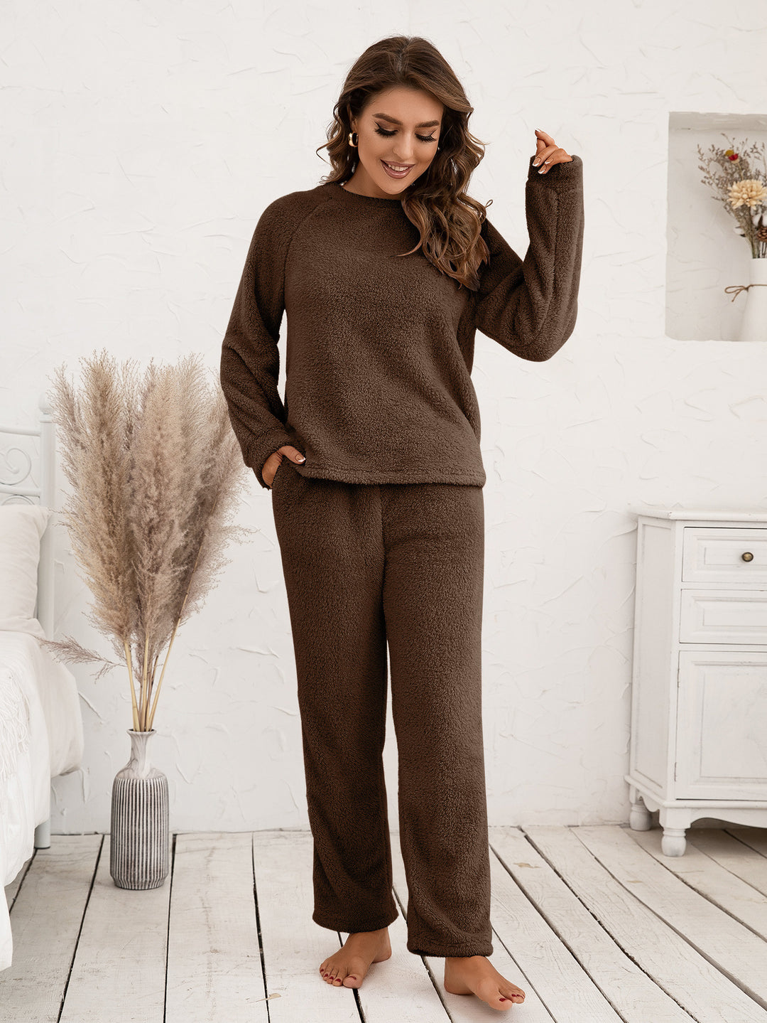Damen Kuscheliges Fleece-Pyjama-Set mit langen Ärmeln und bequemen Hosen R&B