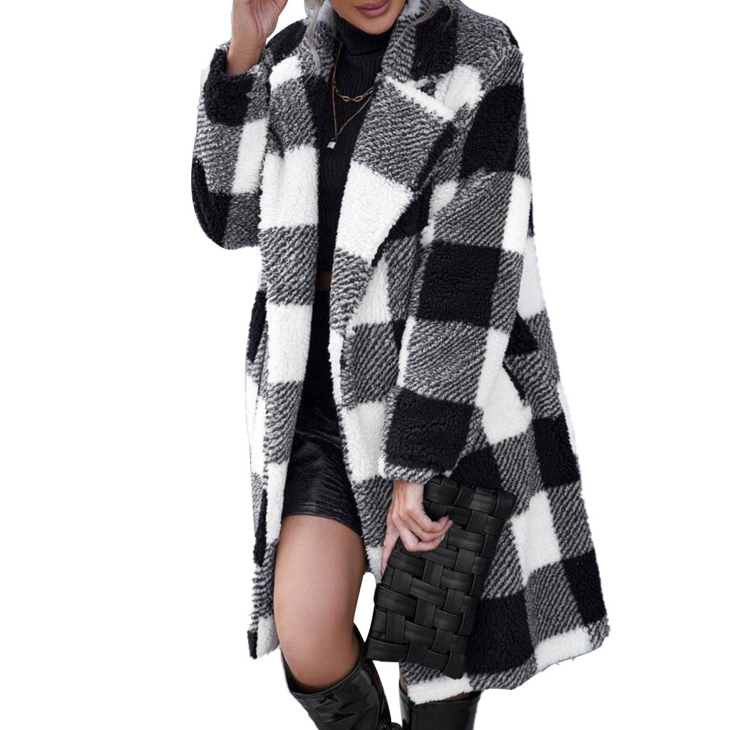 Damen Kuscheliger Karomantel mit oversized Schnitt und weichem Innenfutter R&B