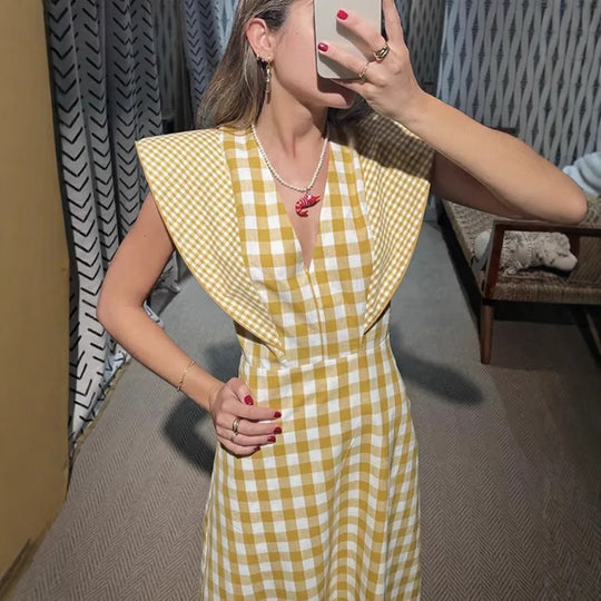 Damen Maxikleid mit V-Ausschnitt und modernen Rüschendetails R&B