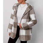 Damen Teddyjacke im modernen Karomuster R&B