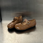 Damen elegante Slipper mit modischem Riemen und feinem Broguemuster R&B