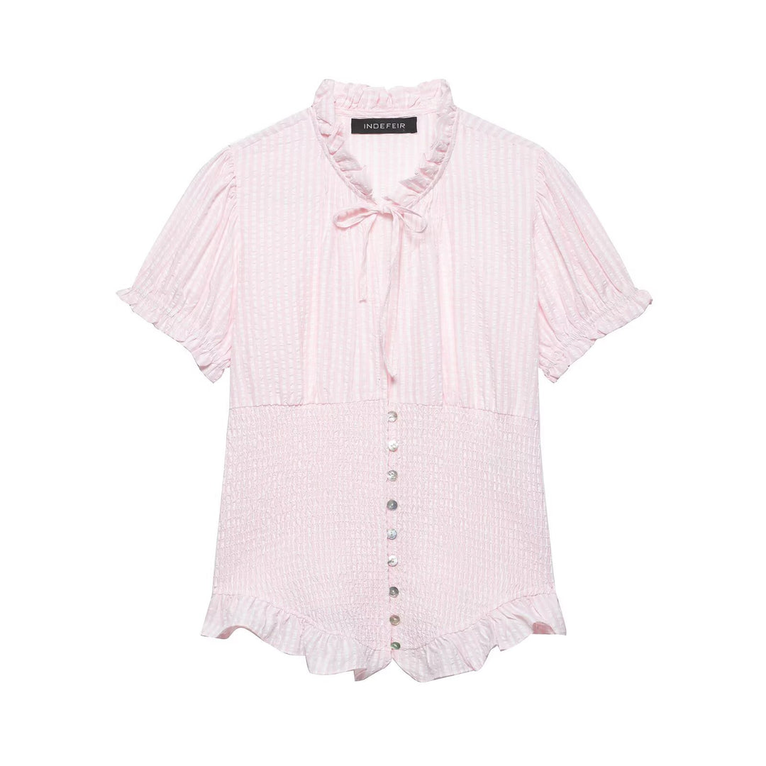 Damen Rüschenbluse mit geschlitztem Kragen und Knopfdetails R&B