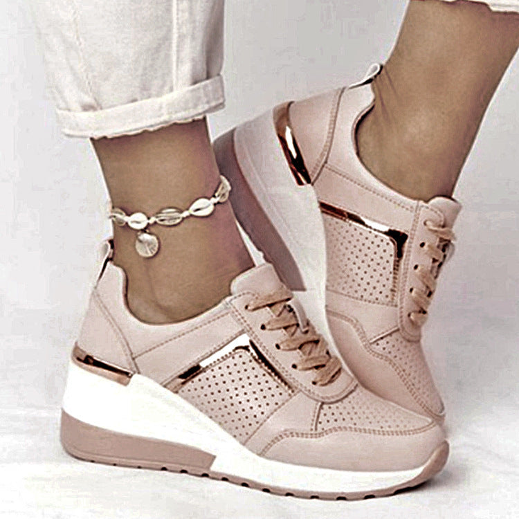 Damen Sportliche Sneakers mit luftiger Perforation und komfortabler Dämpfung R&B