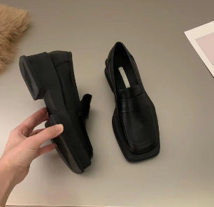 Damen Edle Lackleder-Ballerinas mit breitem Blockabsatz R&B