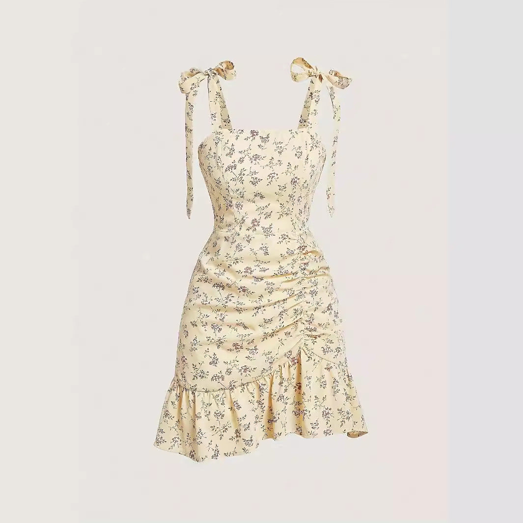 Damen verspieltes Mini-Kleid mit Rüschendetails und Schleifen