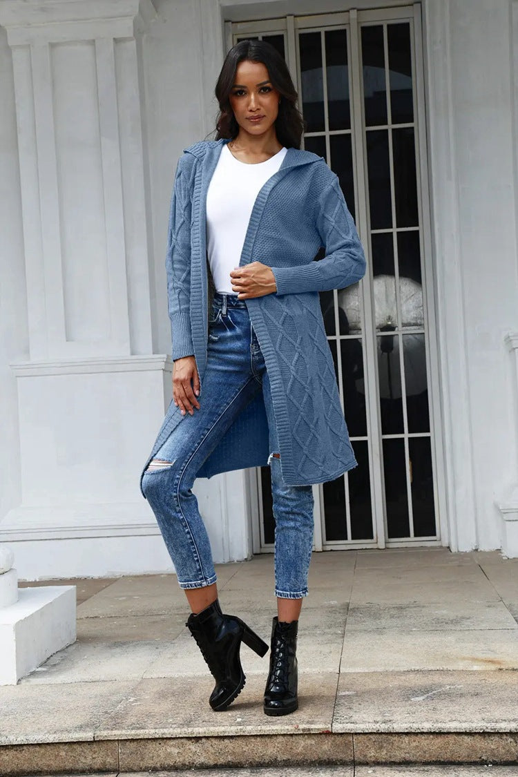 Damen Strickjacke mit Kapuze und stilvollem Zopfdesign R&B