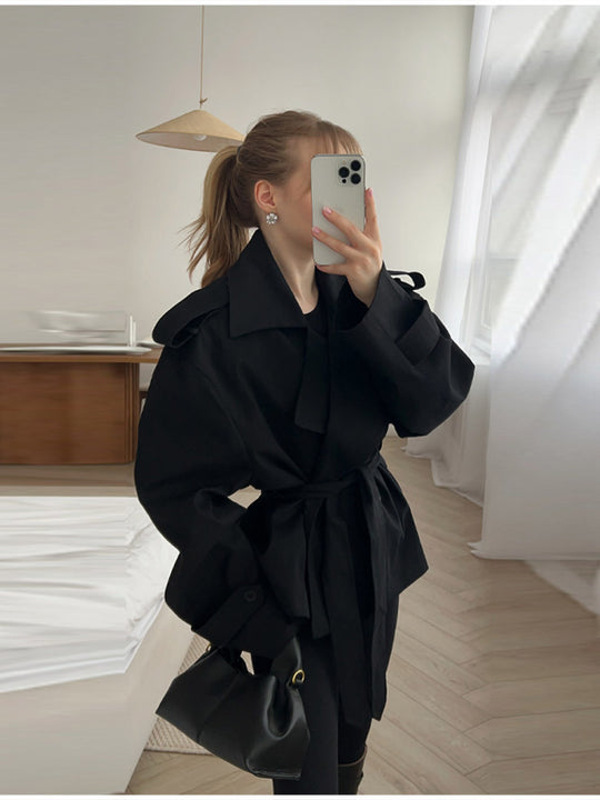 Damen Modische Trenchjacke mit tailliertem Schnitt und Gürtel R&B