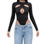 Damen Langarm Bodysuit mit raffiniertem Kreuz-Design und Hochbund R&B
