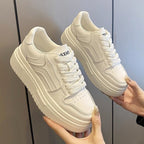 Damen Plateau-Sneaker mit stylischem Kontrastdetails und komfortabler Dämpfung R&B