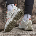 Herren nan robuster Trail- und Wandersneaker mit Multiterrain-Profilsohle, atmungsaktivem Meshoberteil und verstärkter Zehenkappe R&B