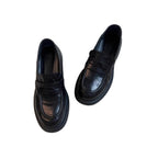 Damen modische Loafers mit robustem Blockabsatz und glänzender Lederoberfläche R&B