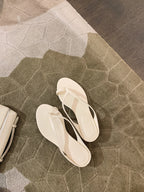 Damen Zehentrenner-Sandalen mit elegantem Riemendesign und flexiblem Fußbett R&B