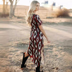 Damen Maxikleid mit tribal-inspiriertem Muster und hochstylisierten Seitenschlitzen R&B