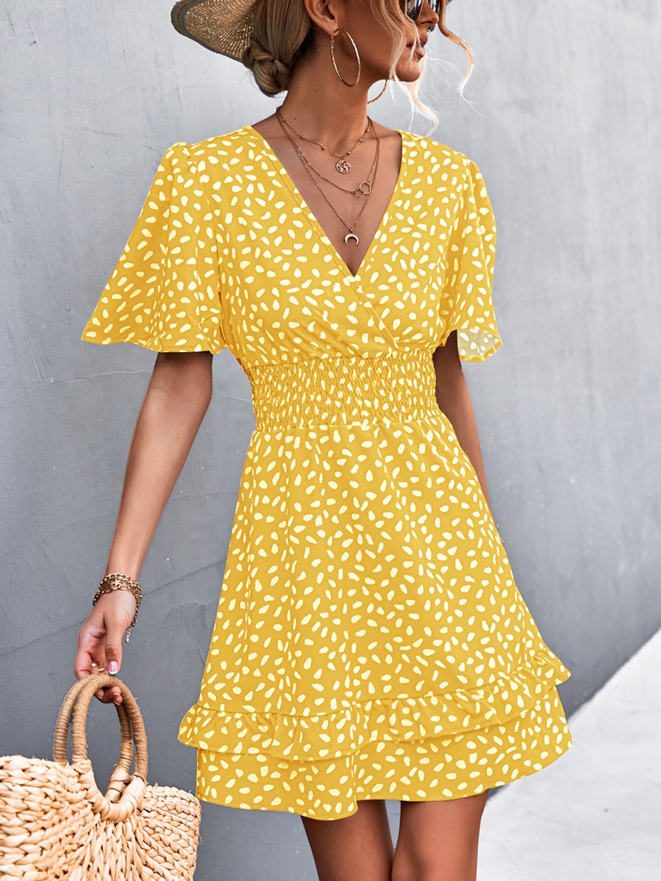 Damen Blümchen Minikleid mit Rüschen und elastischem Taillenbund R&B