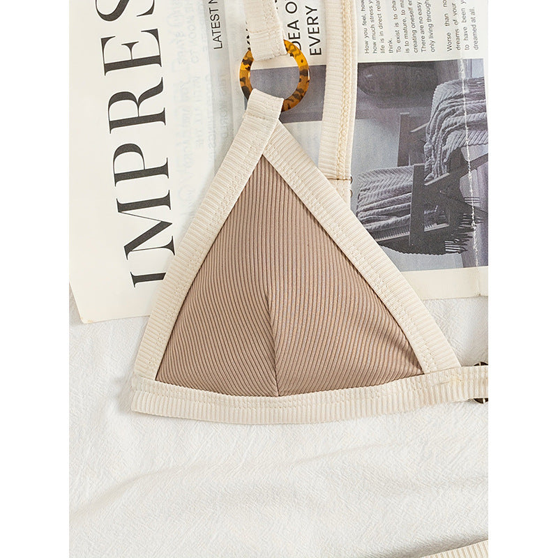 Damen Triangel-Bikini mit eleganten Riemen und aufwendigem Design R&B