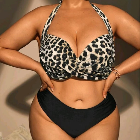 Damen Triangel-Bikini mit Wickeloptik und animalischem Muster R&B