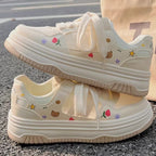 Damen Sneakers mit verspielten Applikationen und weichem Fußbett R&B