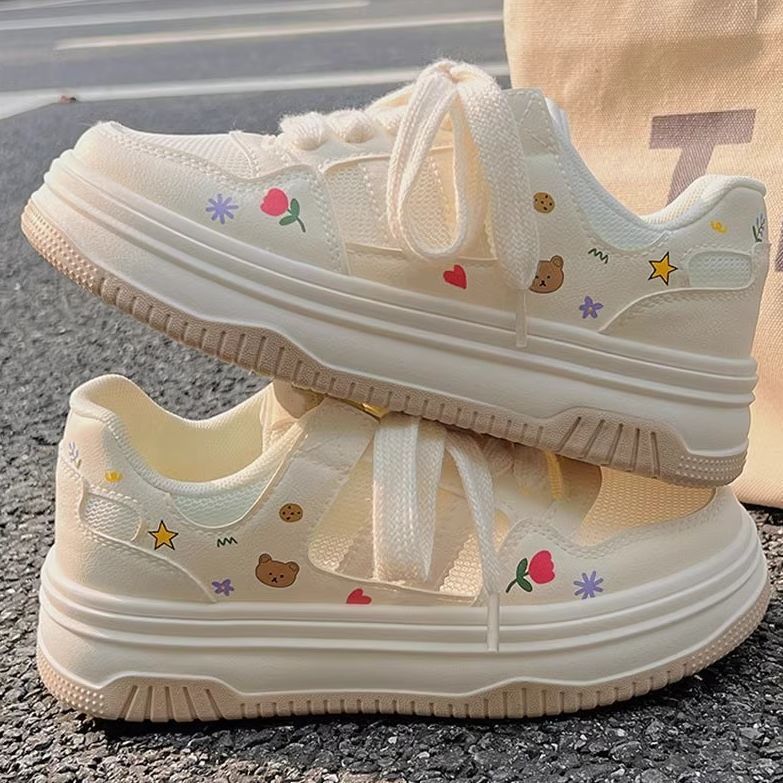 Damen Sneakers mit verspielten Applikationen und weichem Fußbett R&B