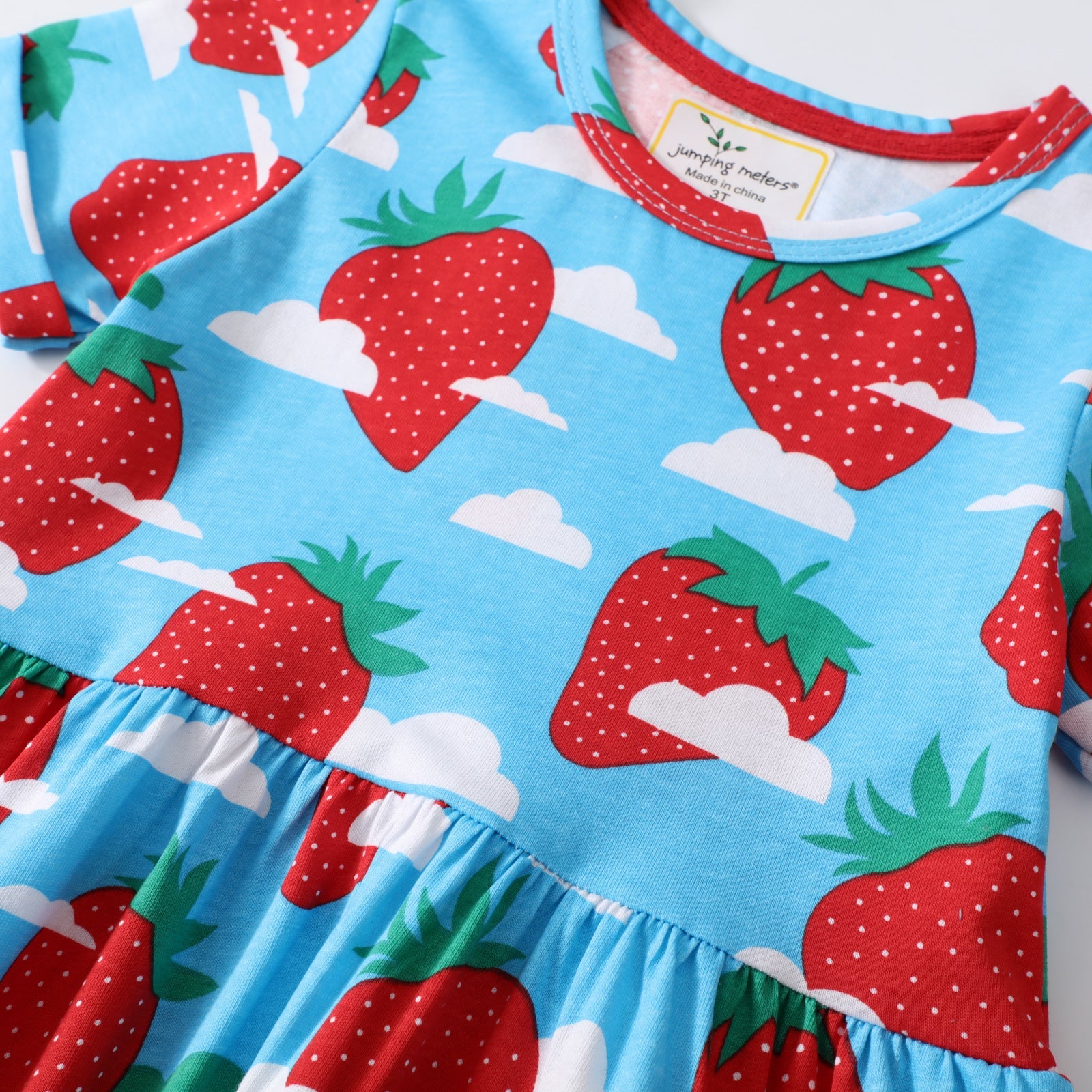 Mädchen Sommerkleid mit fröhlichem Erdbeer-Print R&B