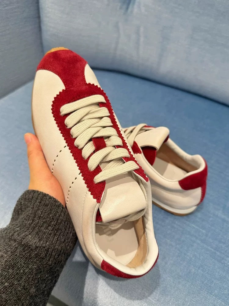 Damen Sneakers im eleganten Retro-Design mit atmungsaktiver Oberflächenstruktur R&B