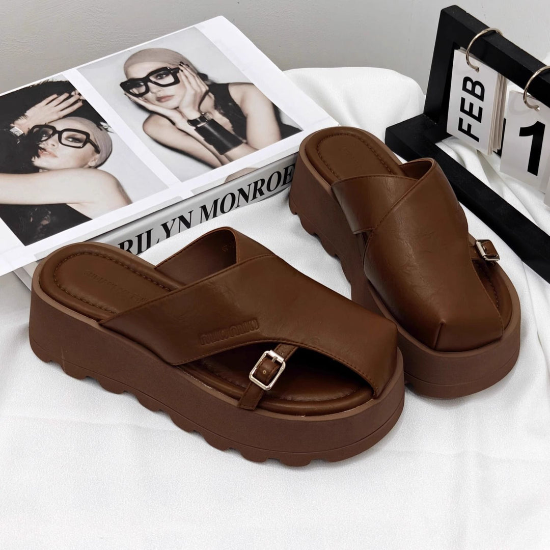 Damen komfortable Plateau-Sandalen mit elegantem Riemchen R&B