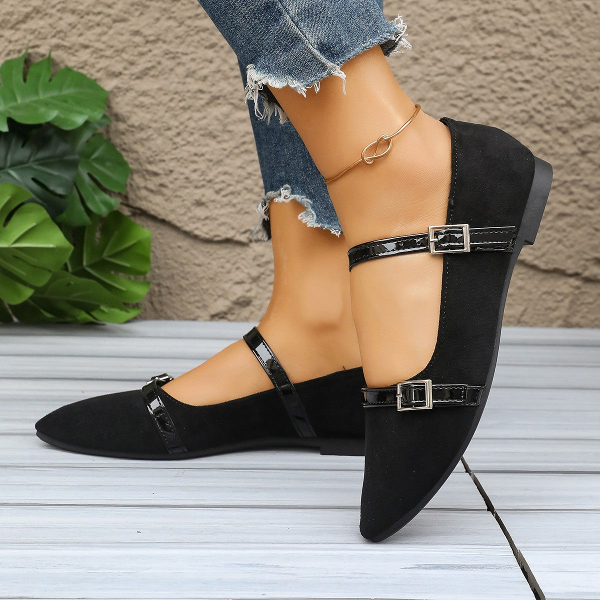 Damen Ballerinas mit detailliertem Leo-Muster und elegantem Riemen R&B