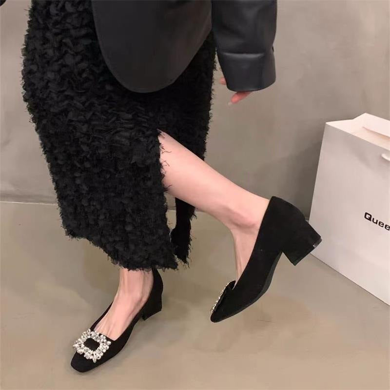 Damen elegante Pumps mit funkelnden Schmuckakzenten R&B