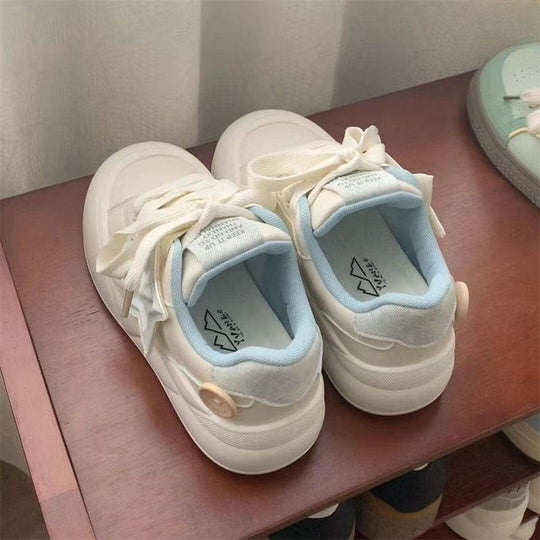 Damen Sneakers im sportlich-eleganten Design mit dekorativem Knopf und gepolsterter Innensohle R&B