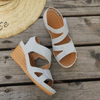 Damen Wedge-Sandaletten mit verzierten Riemen R&B