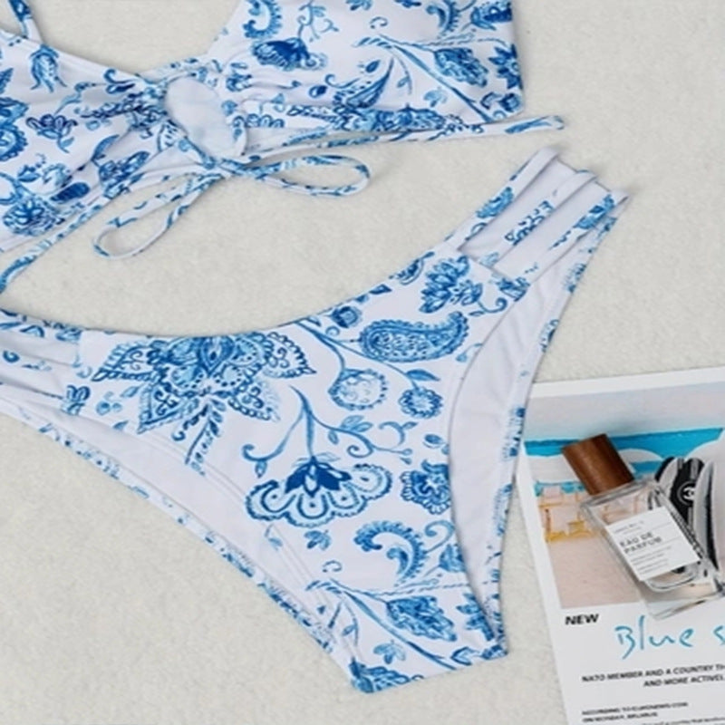 Damen Bikini-Set mit floralem Wickeldetail und hochgeschnittenem Slip R&B