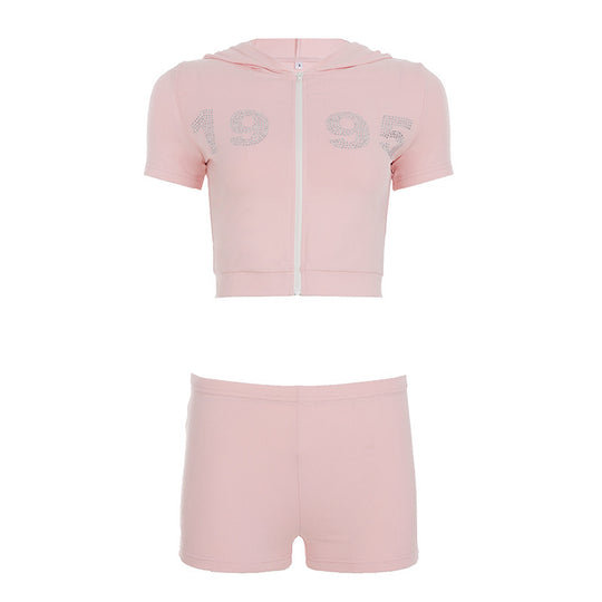 Damen sportliches cropped Hoodie-Set mit kurzen Shorts und glänzenden Akzenten R&B