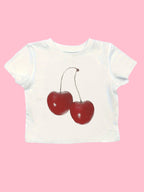 Damen Crop-T-Shirt mit fröhlichem Kirschmotiv R&B