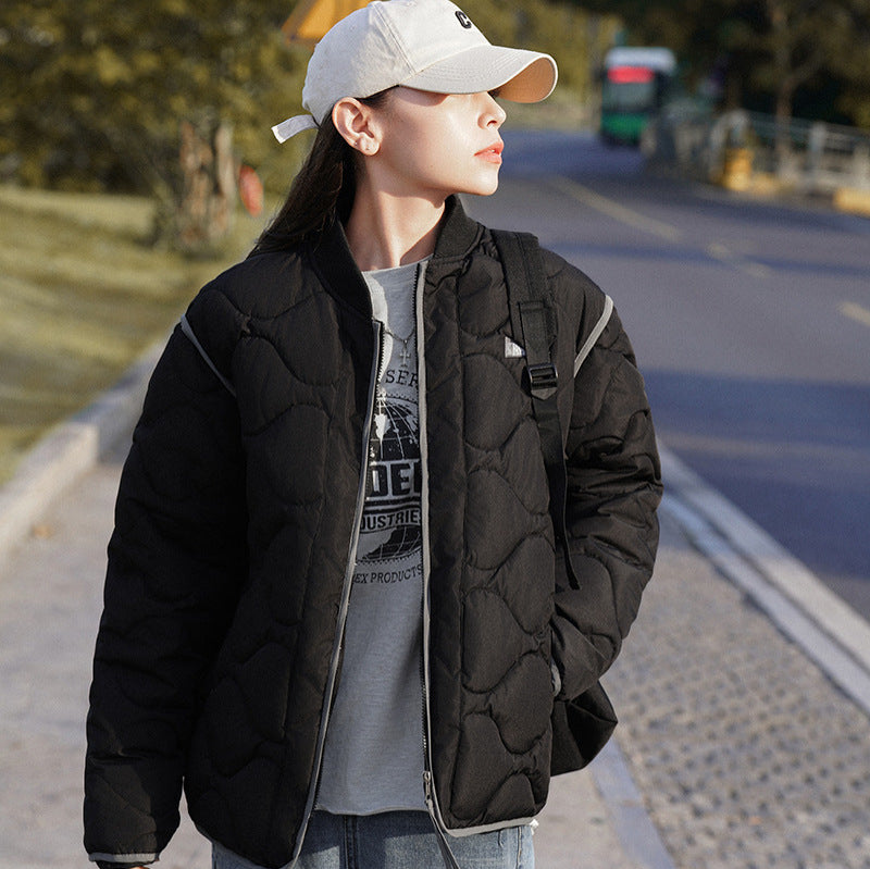 Damen wattierte Freizeitjacke mit gestepptem Design und praktischen Taschen R&B