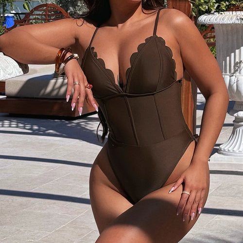 Damen eleganter Hochschnitt-Badeanzug mit raffinierten Spitzenakzenten R&B