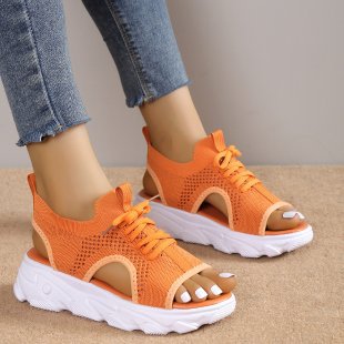 Damen sportive Sandalen mit hochgezogenem Plateau R&B
